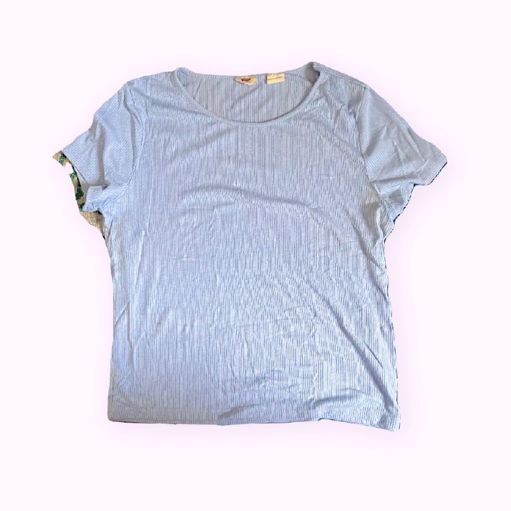 Levi’s ribbed t shirt